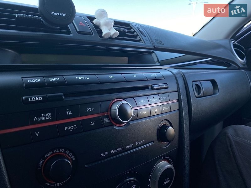 Хэтчбек Mazda 3 2006 в Киеве