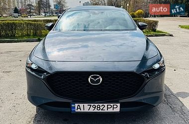 Хэтчбек Mazda 3 2023 в Киеве