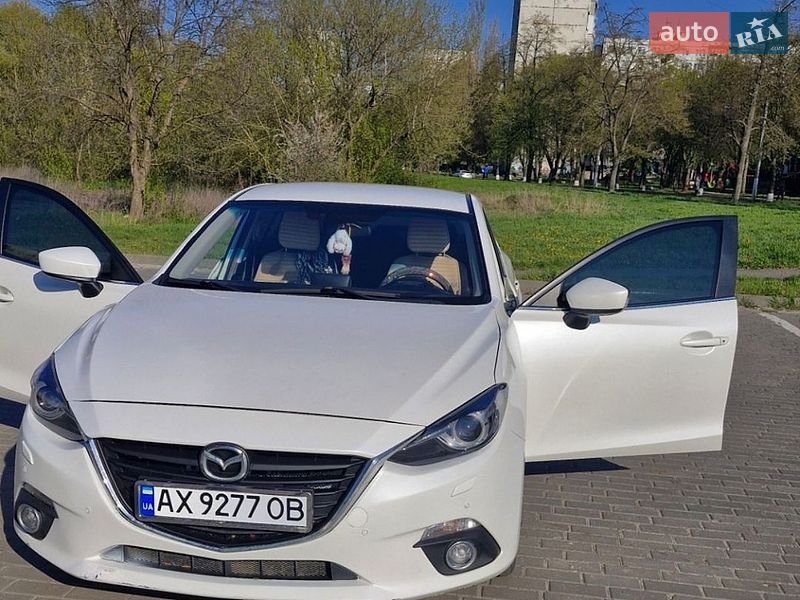 Седан Mazda 3 2013 в Харькове