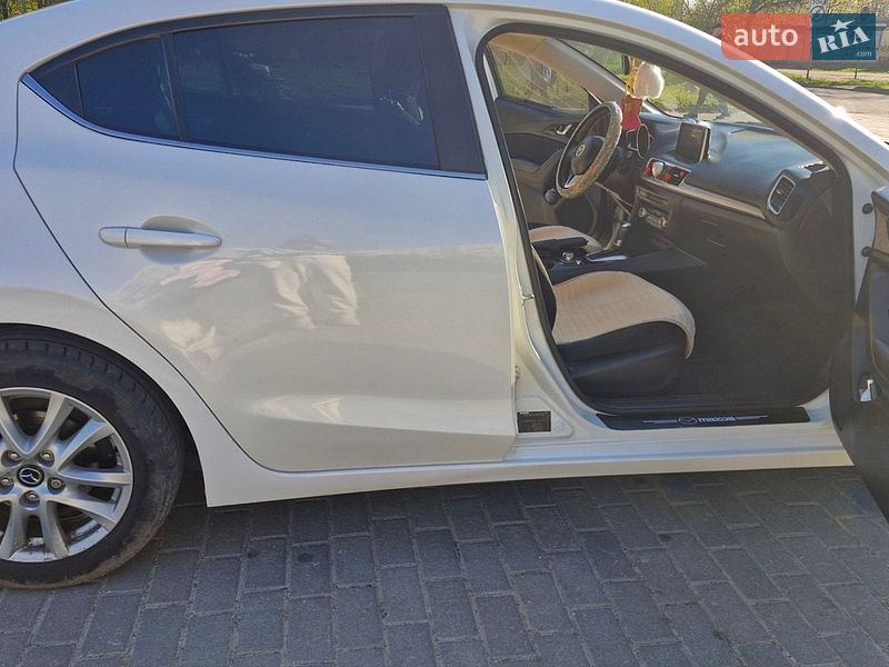 Седан Mazda 3 2013 в Харькове
