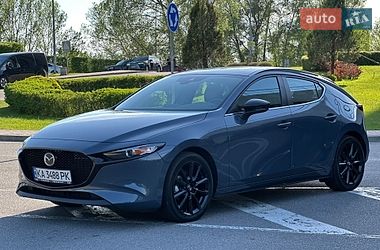 Хэтчбек Mazda 3 2023 в Киеве