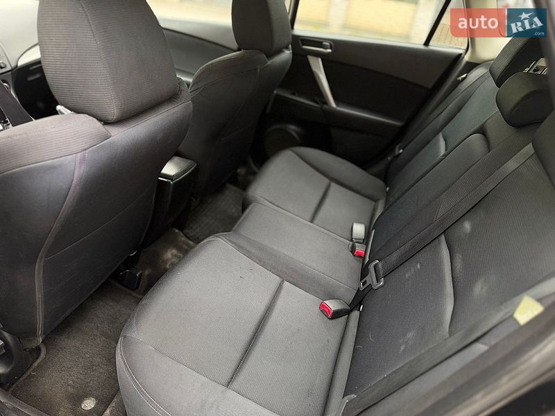 Хэтчбек Mazda 3 2009 в Львове