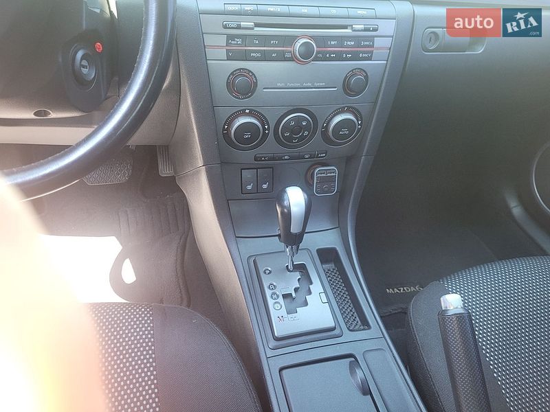 Седан Mazda 3 2007 в Запорожье