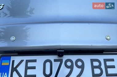 Седан Mazda 3 2012 в Днепре