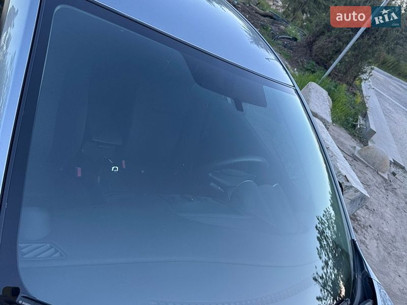 Седан Mazda 3 2012 в Днепре