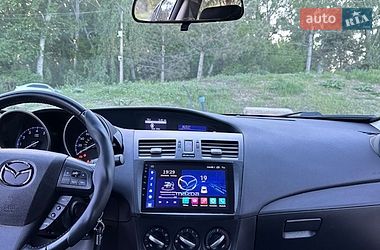 Седан Mazda 3 2012 в Днепре