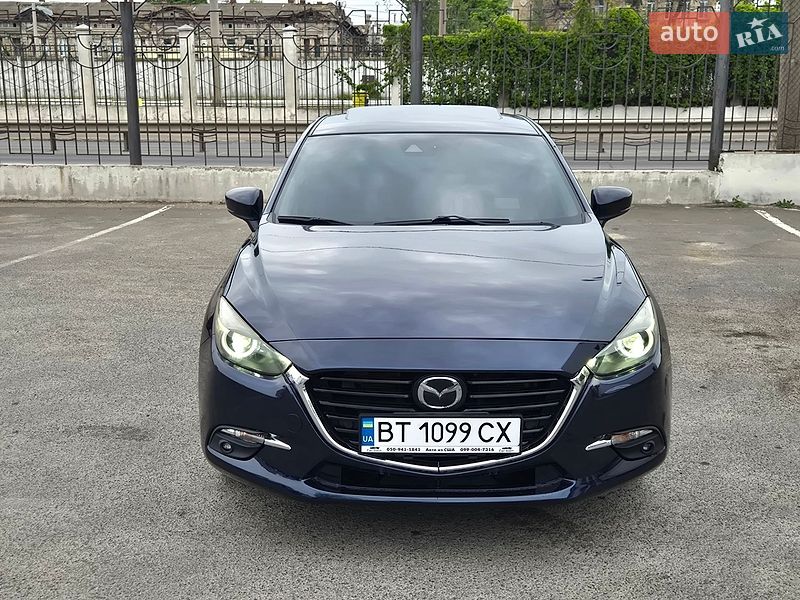 Седан Mazda 3 2017 в Одесі