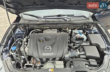 Седан Mazda 3 2017 в Одесі