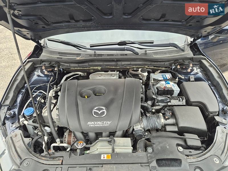 Седан Mazda 3 2017 в Одесі