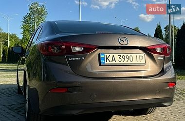 Седан Mazda 3 2015 в Харькове