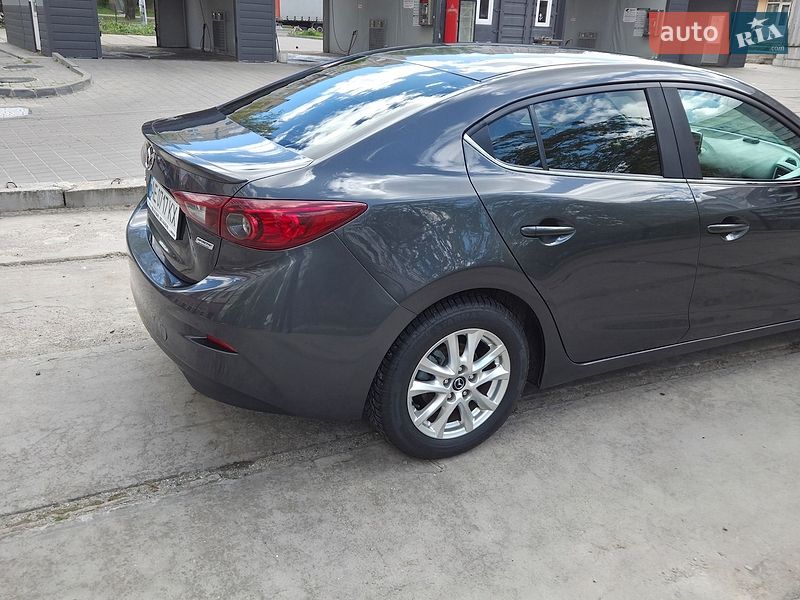 Mazda 3 2016