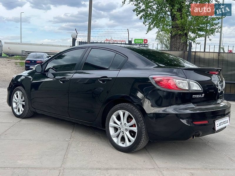 Хэтчбек Mazda 3 2009 в Киеве