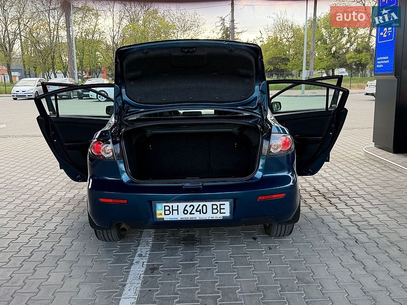 Седан Mazda 3 2007 в Одесі
