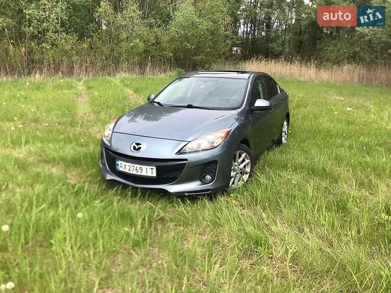 Седан Mazda 3 2011 в Харькове