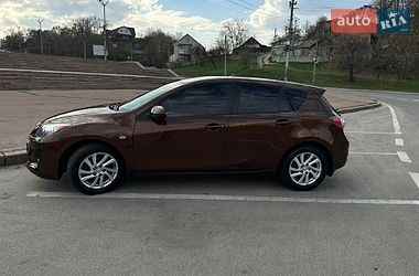 Хэтчбек Mazda 3 2012 в Чернигове