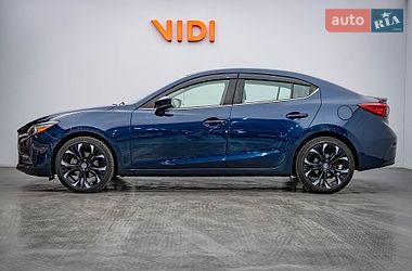Седан Mazda 3 2018 в Києві