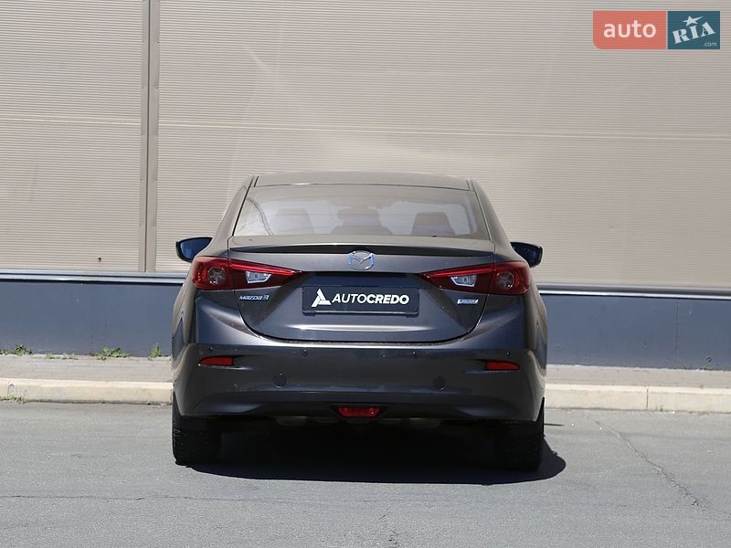 Седан Mazda 3 2014 в Києві