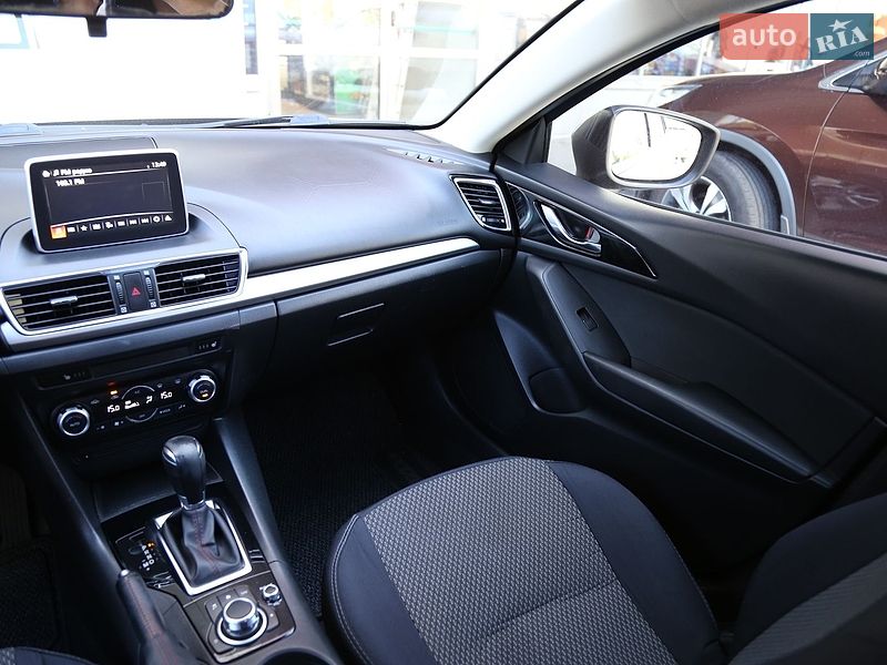 Седан Mazda 3 2014 в Києві