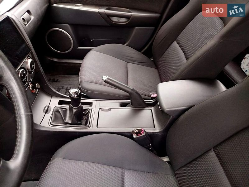 Хэтчбек Mazda 3 2007 в Львове
