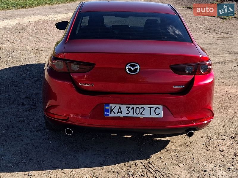 Седан Mazda 3 2021 в Киеве
