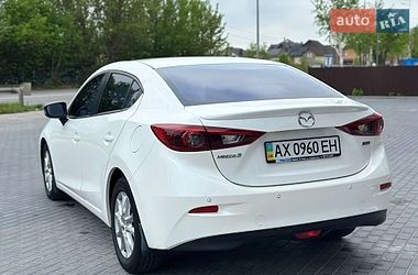 Седан Mazda 3 2015 в Вінниці