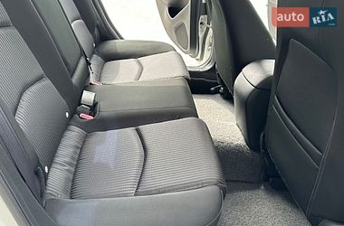 Седан Mazda 3 2015 в Вінниці