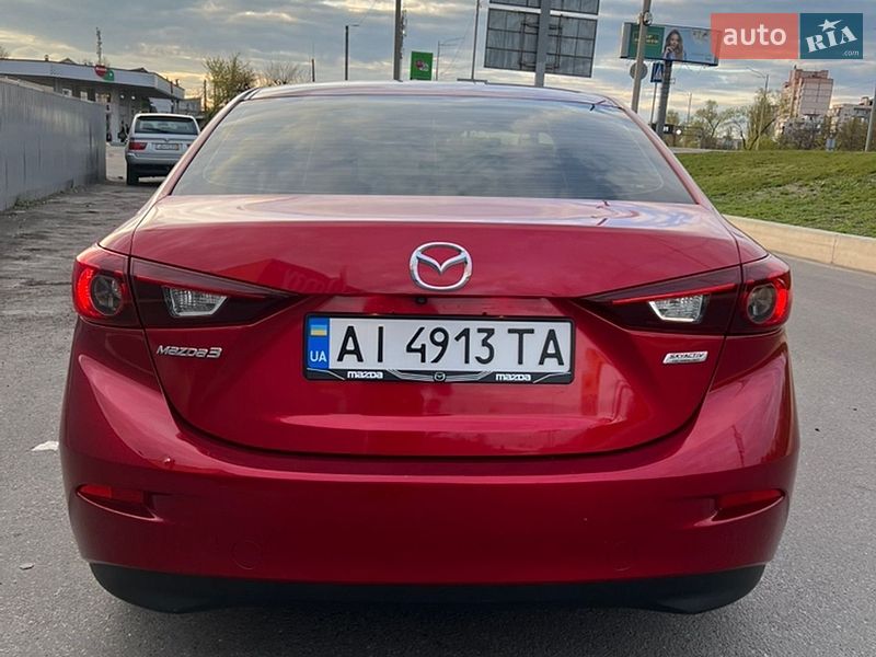 Седан Mazda 3 2015 в Києві