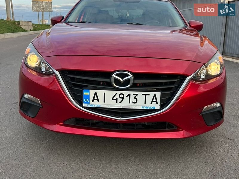 Седан Mazda 3 2015 в Києві