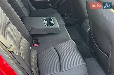 Седан Mazda 3 2015 в Києві