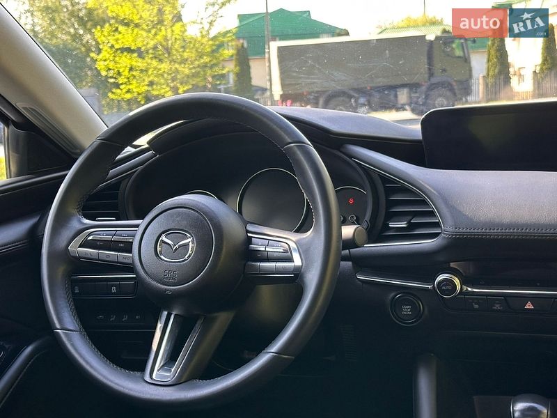 Седан Mazda 3 2021 в Дніпрі