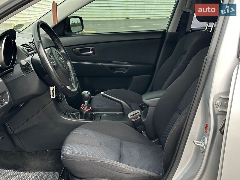 Хетчбек Mazda 3 2005 в Львові