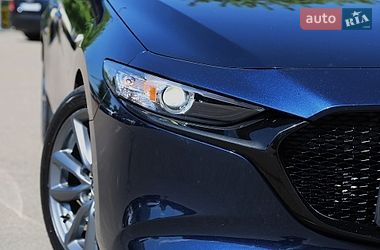 Хэтчбек Mazda 3 2022 в Киеве