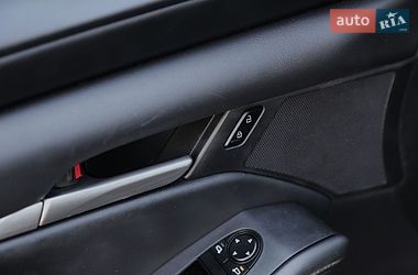 Хэтчбек Mazda 3 2022 в Киеве