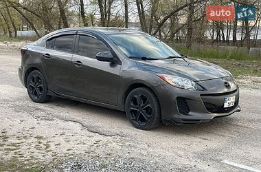 Седан Mazda 3 2012 в Дніпрі