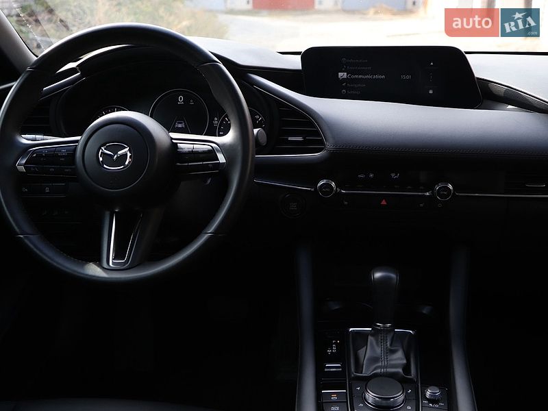 Хэтчбек Mazda 3 2024 в Новомосковске