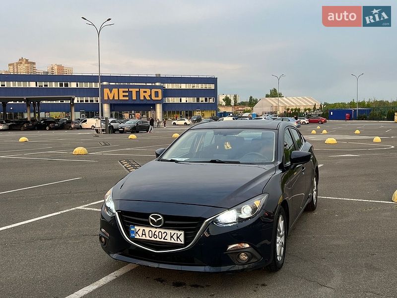 Седан Mazda 3 2016 в Києві