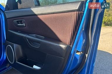 Седан Mazda 3 2005 в Тернополе