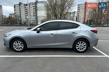 Седан Mazda 3 2013 в Чернигове