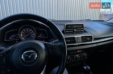 Седан Mazda 3 2013 в Чернигове