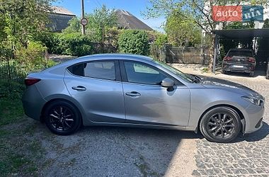 Седан Mazda 3 2016 в Києві