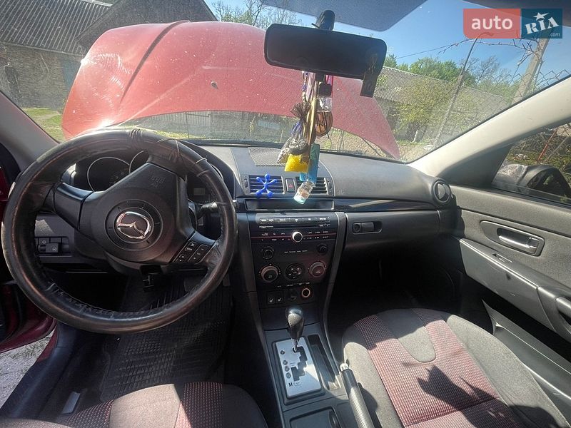Седан Mazda 3 2003 в Смыге