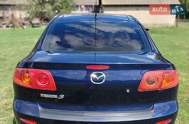 Седан Mazda 3 2005 в Лохвиці