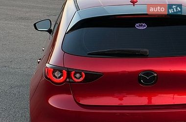 Хэтчбек Mazda 3 2022 в Львове