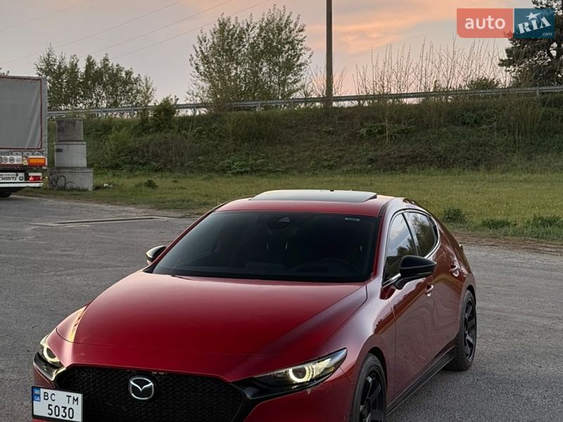 Хэтчбек Mazda 3 2022 в Львове
