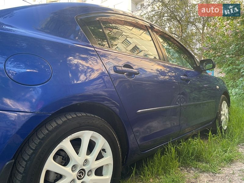 Седан Mazda 3 2009 в Херсоне