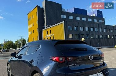 Хэтчбек Mazda 3 2024 в Киеве