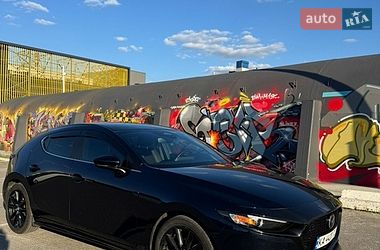 Хэтчбек Mazda 3 2024 в Киеве