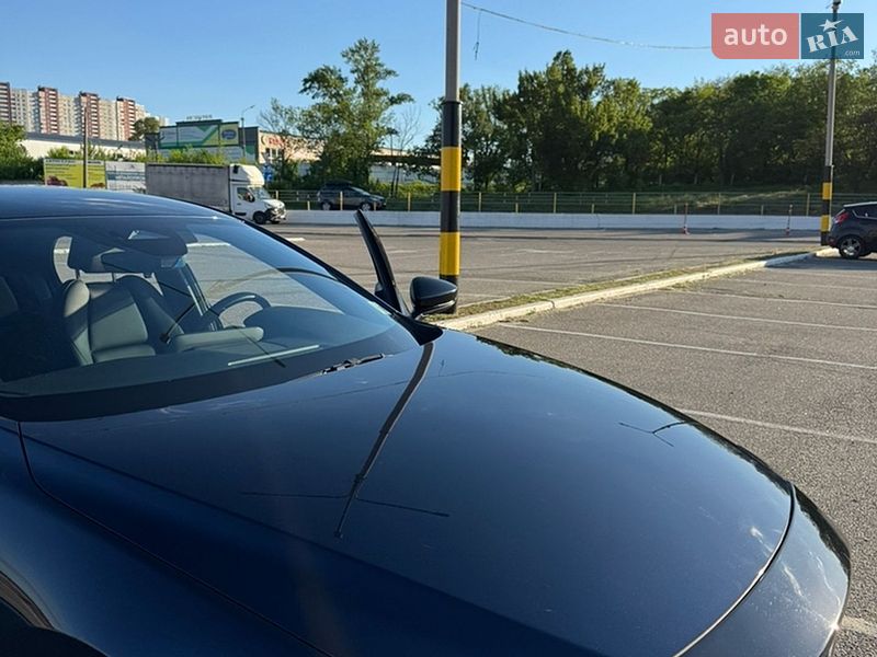 Хэтчбек Mazda 3 2024 в Киеве
