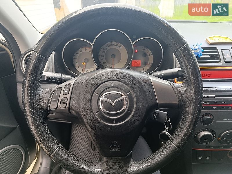 Седан Mazda 3 2008 в Перегинском