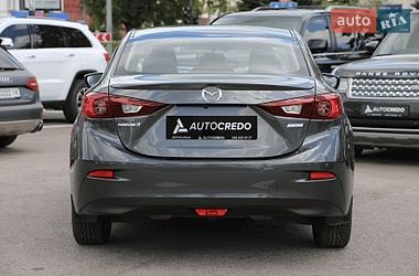 Седан Mazda 3 2017 в Харькове